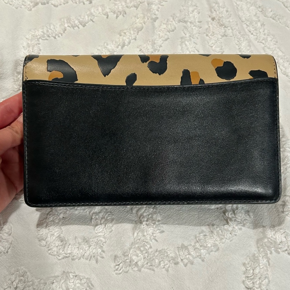 Coach Callie Foldover Chain Clutch with Leopard Print - Picture 3 of 9